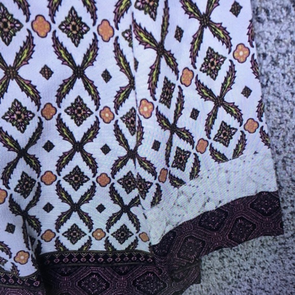 Bohemian Patterned Women's Top - Picture 2 of 7
